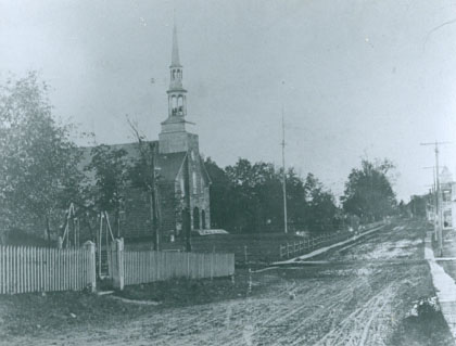 Vue de l'église en 1906.